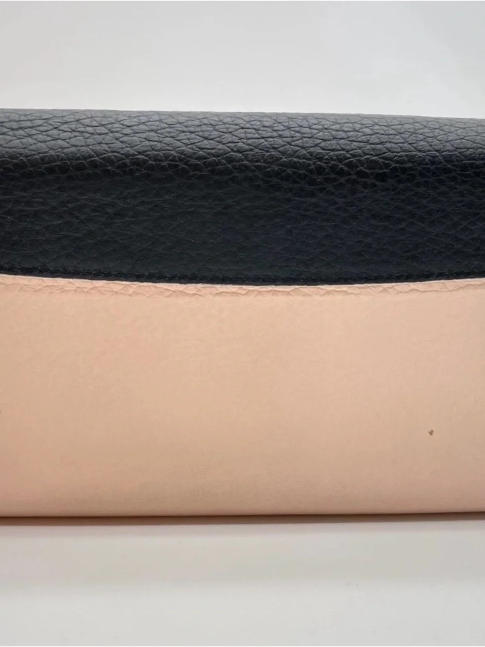 Louis Vuitton Portefeuillo Capucines Wallet
